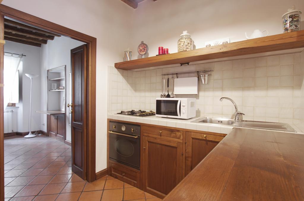 Vacanze Romane Centro Storico Trastevere Apartment Bilik gambar