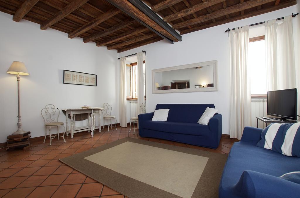 Vacanze Romane Centro Storico Trastevere Apartment Bilik gambar